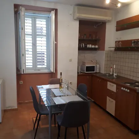 Apartment Davorka *