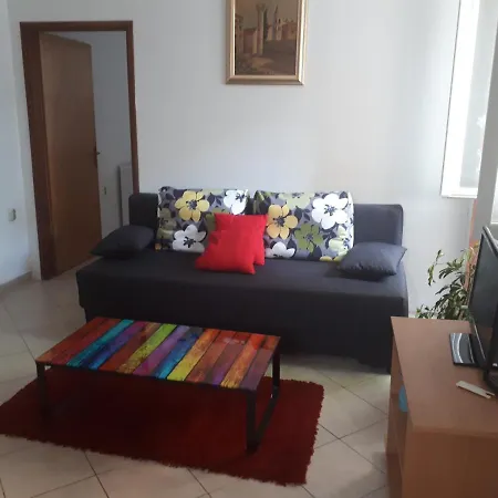 Apartman Davorka Zára